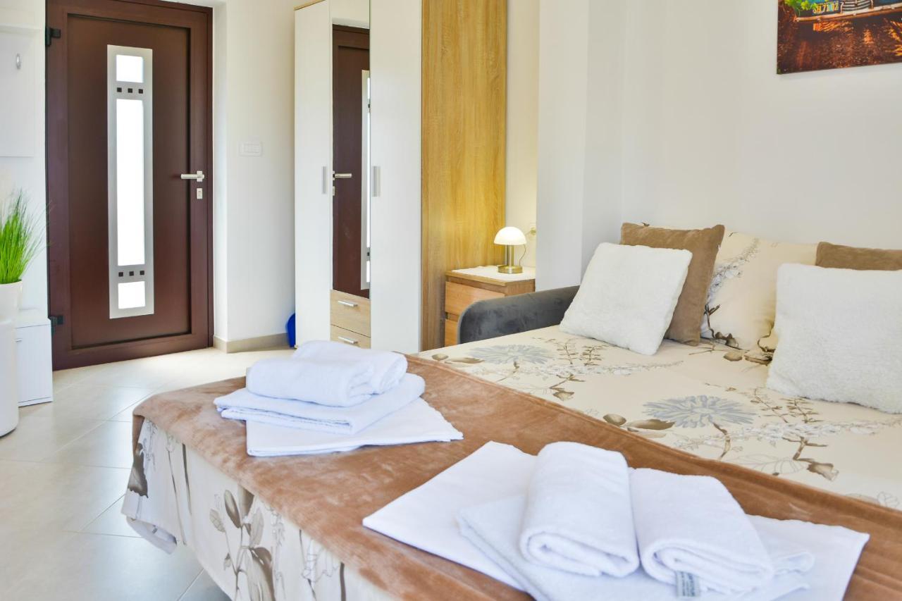 Gromila 2 Apartment Сен Екстериор снимка